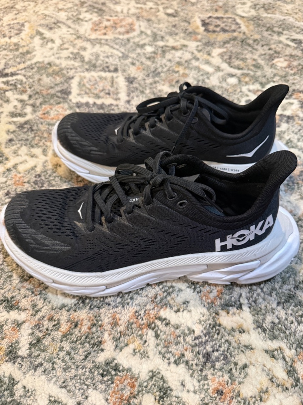 Hoka Clifton Edge